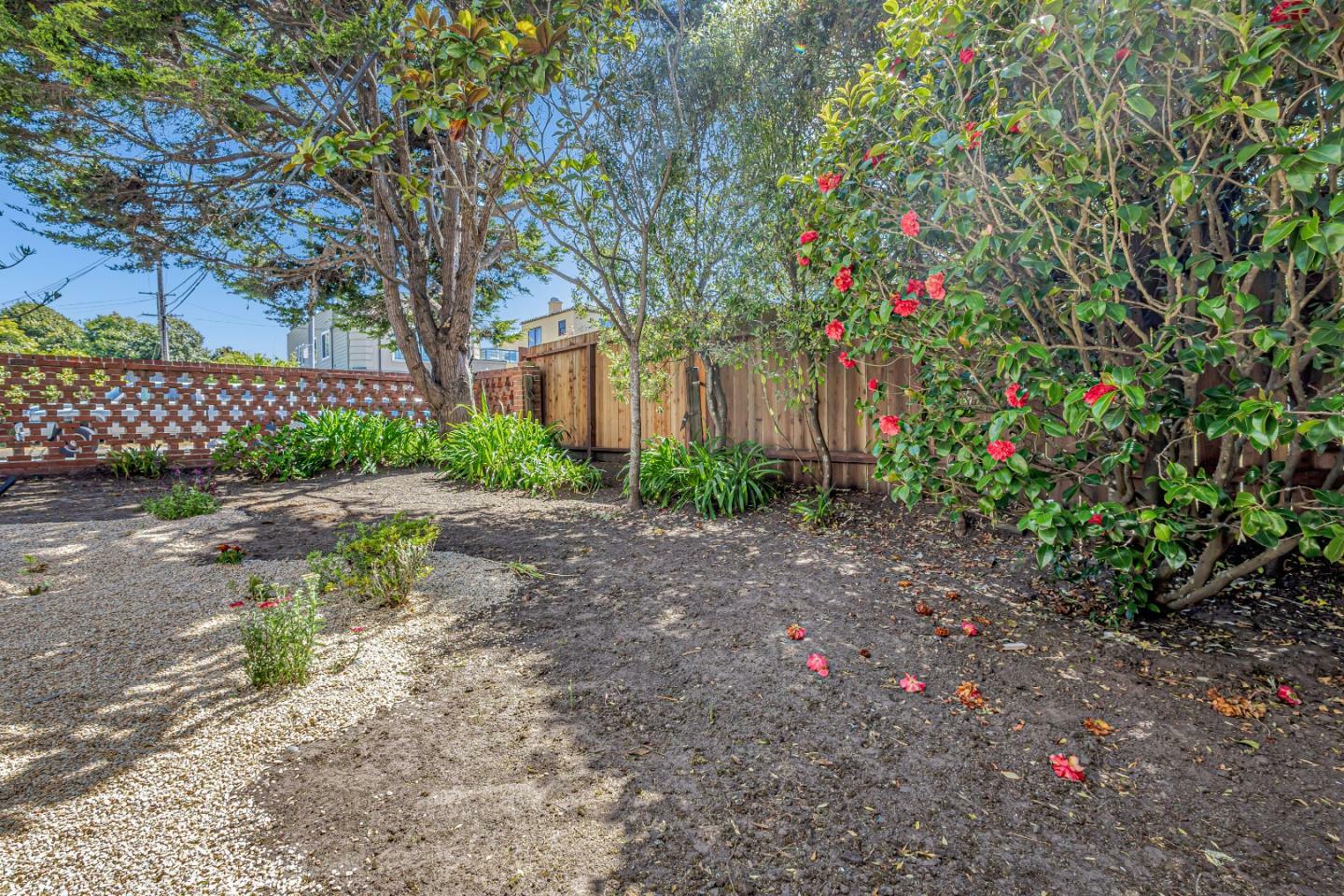 Property Photo: 2310 Wawona Street CA 94116