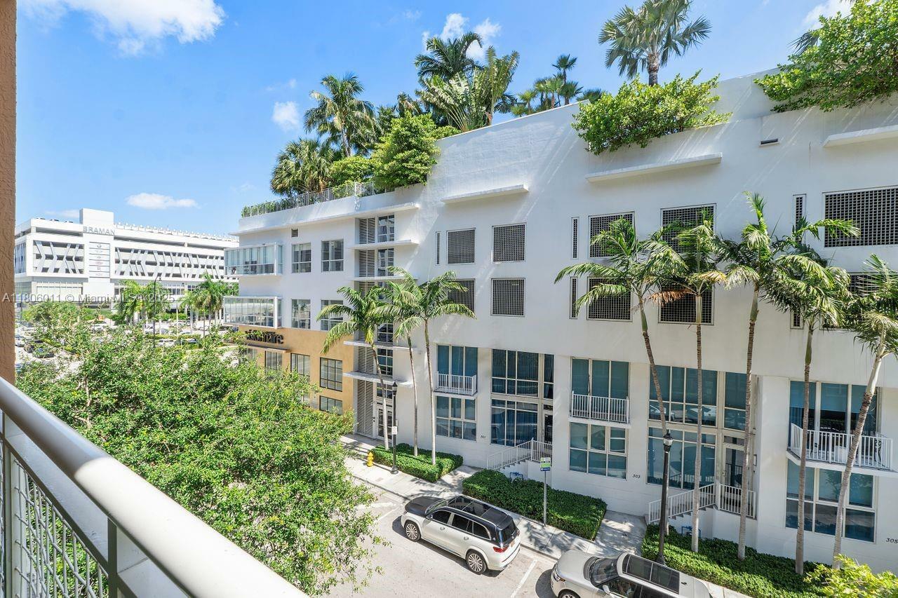 Property Photo: 2001 Biscayne Blvd 2308 FL 33137