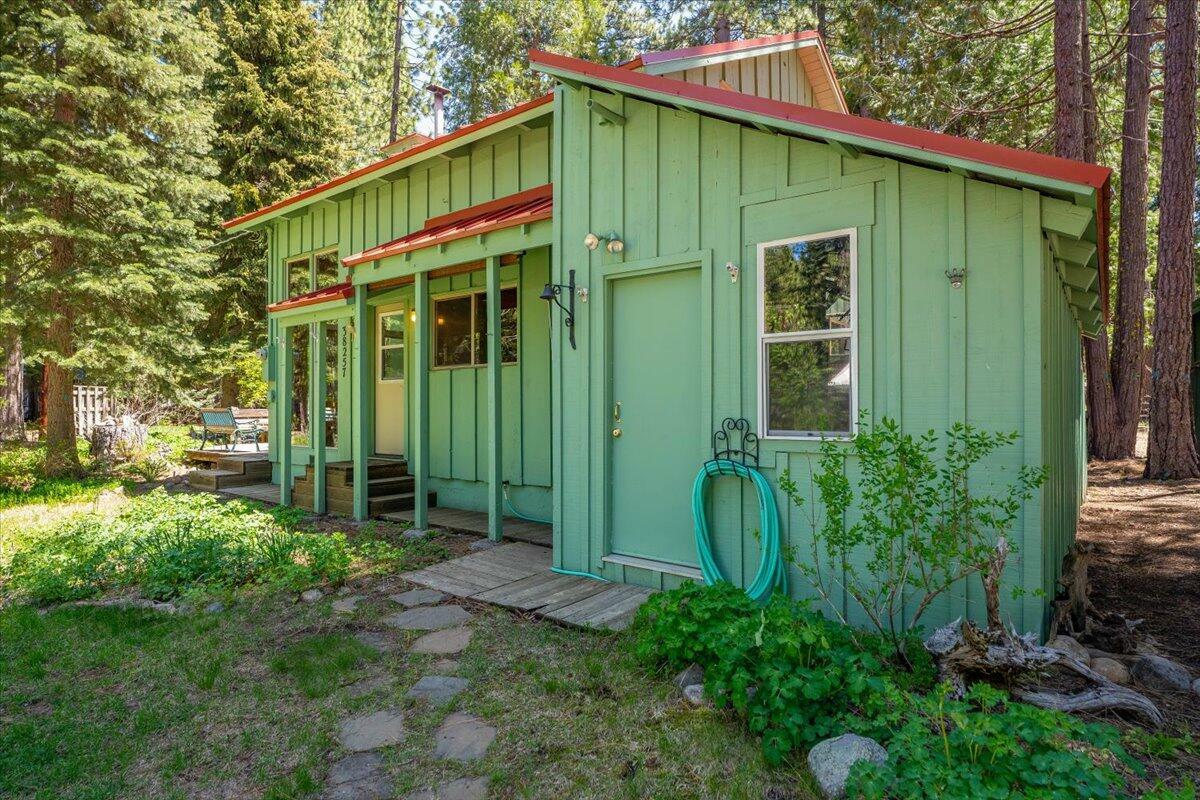 38257 Battle Creek Avenue  Mineral CA 96063 photo