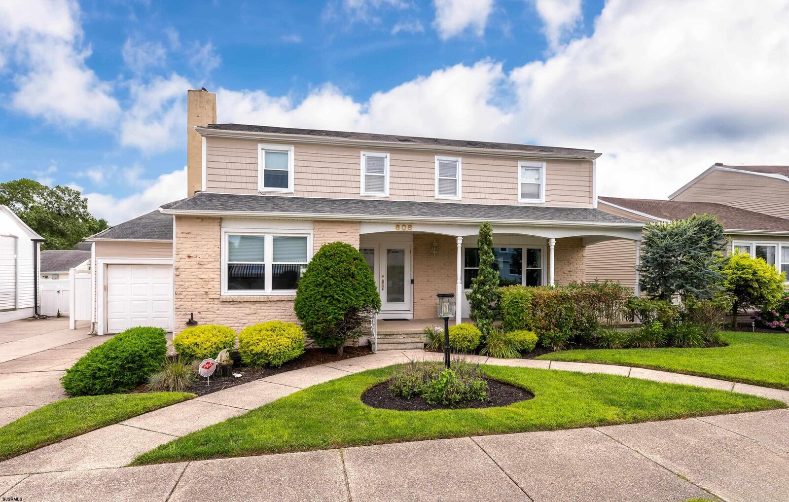 Property Photo:  608 Delavan Ave  NJ 08402 