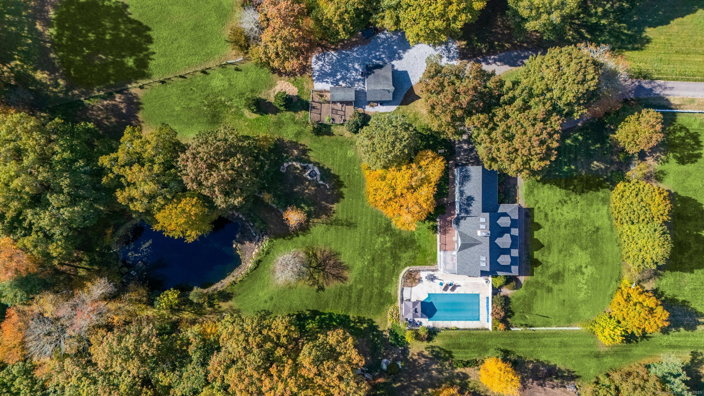 Property Photo: 11 Pequot Lane RI 02804