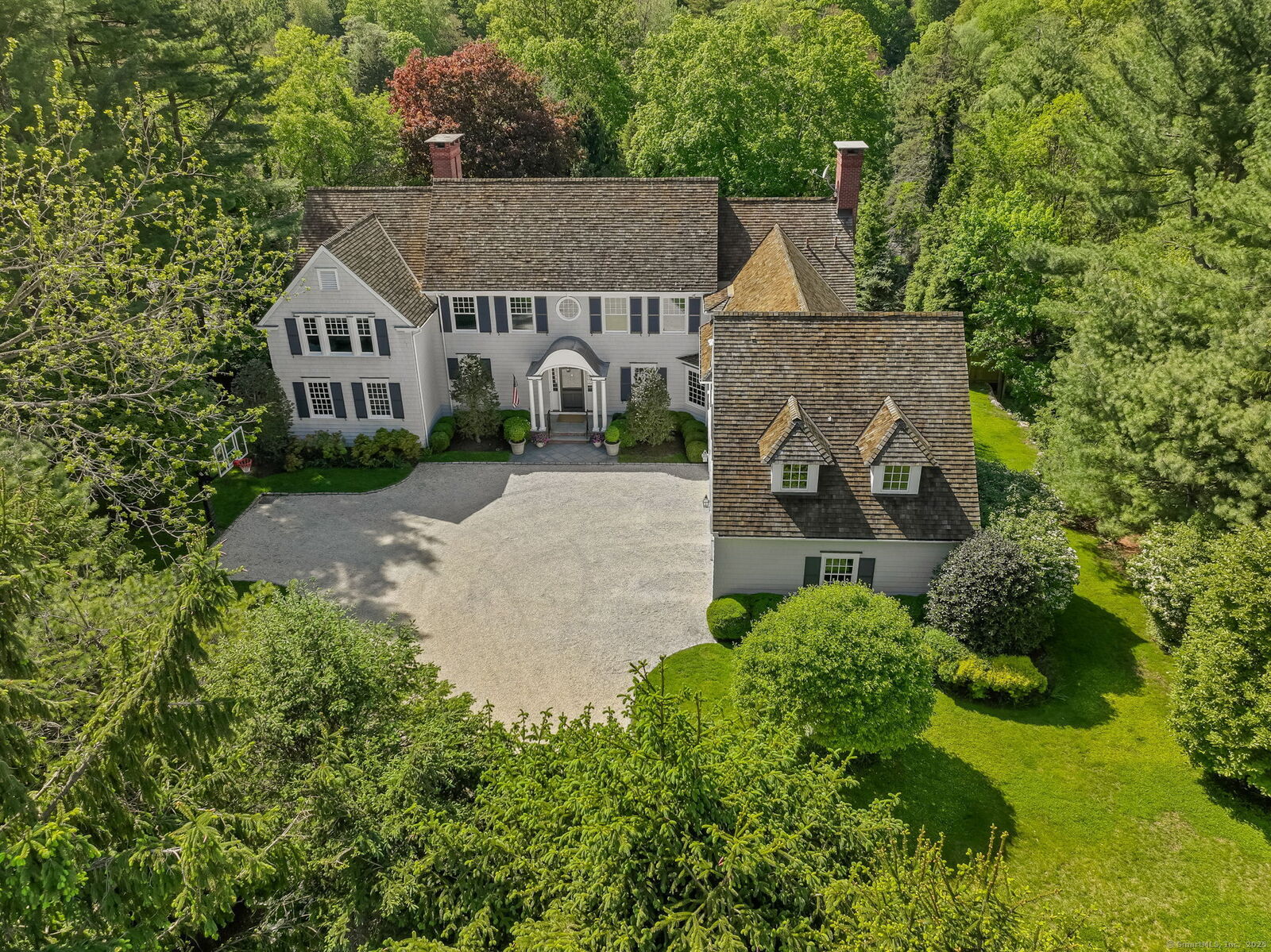 Property Photo:  42 Morningside Drive South  CT 06880 