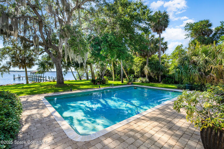 Property Photo: 4137 Crooked Mile Road FL 32952