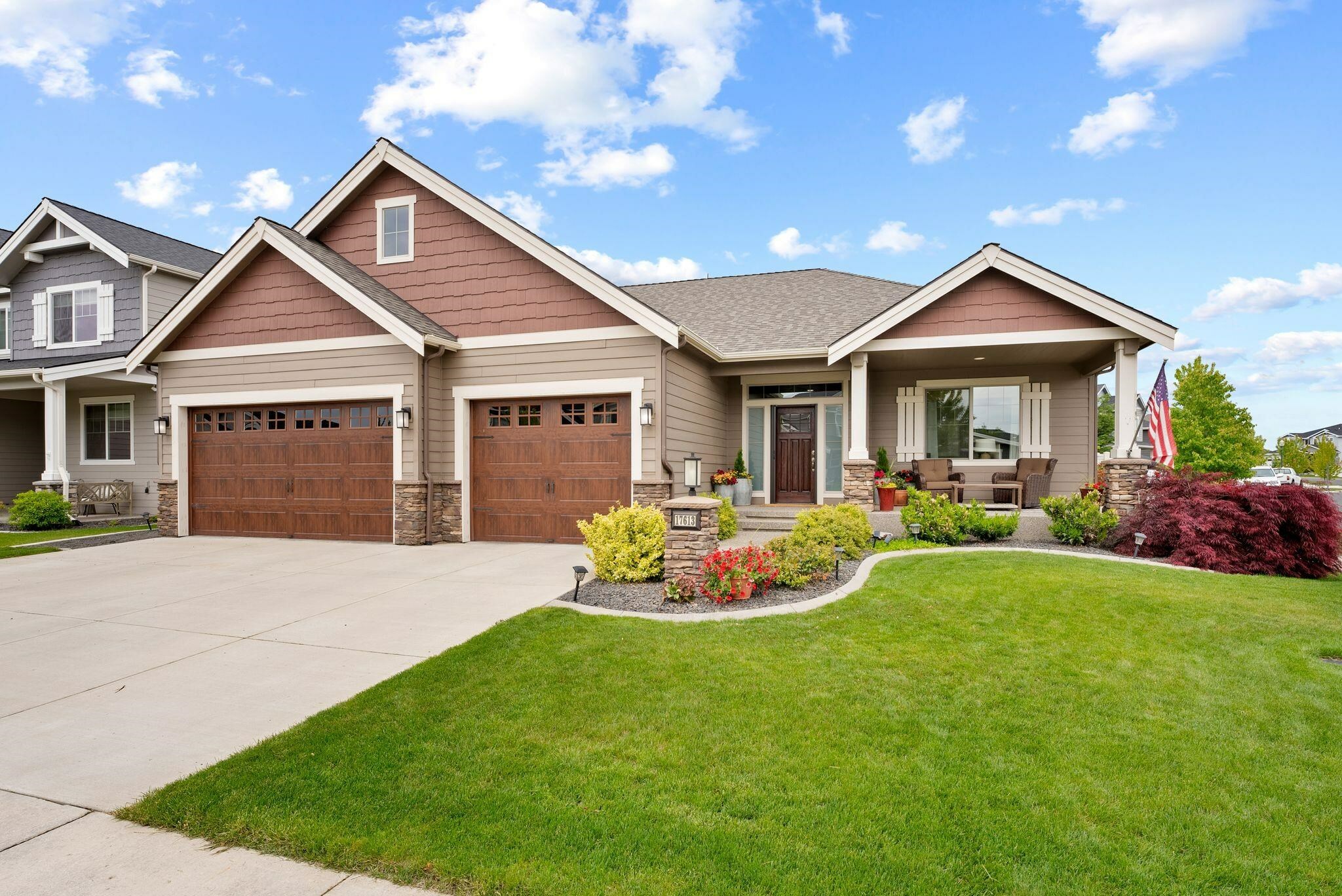 Property Photo: 17613 E Belleaire Dr WA 99016