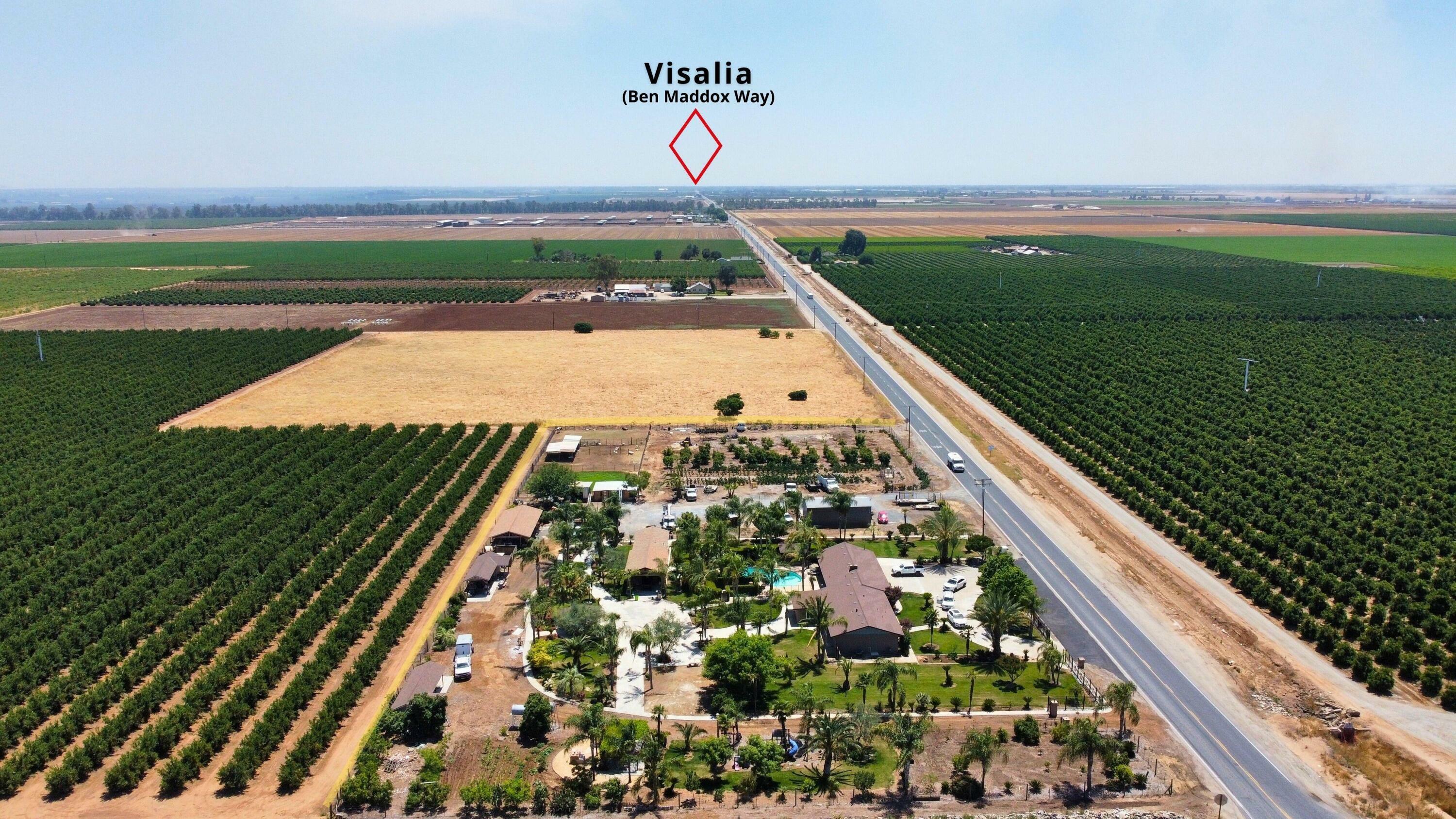 Property Photo: 38368 Rd. 132 CA 93291