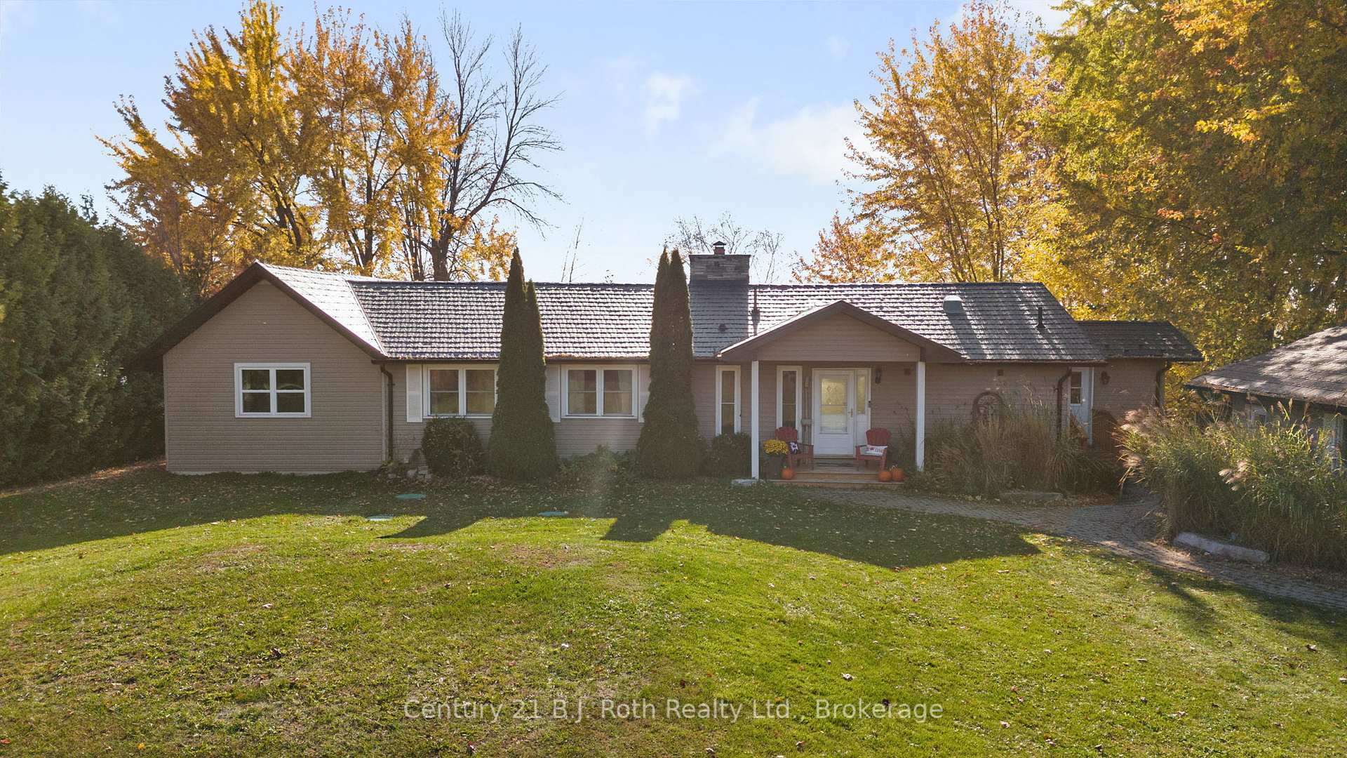 Property Photo: 3772 Harry'S Lane ON L3V 0L1