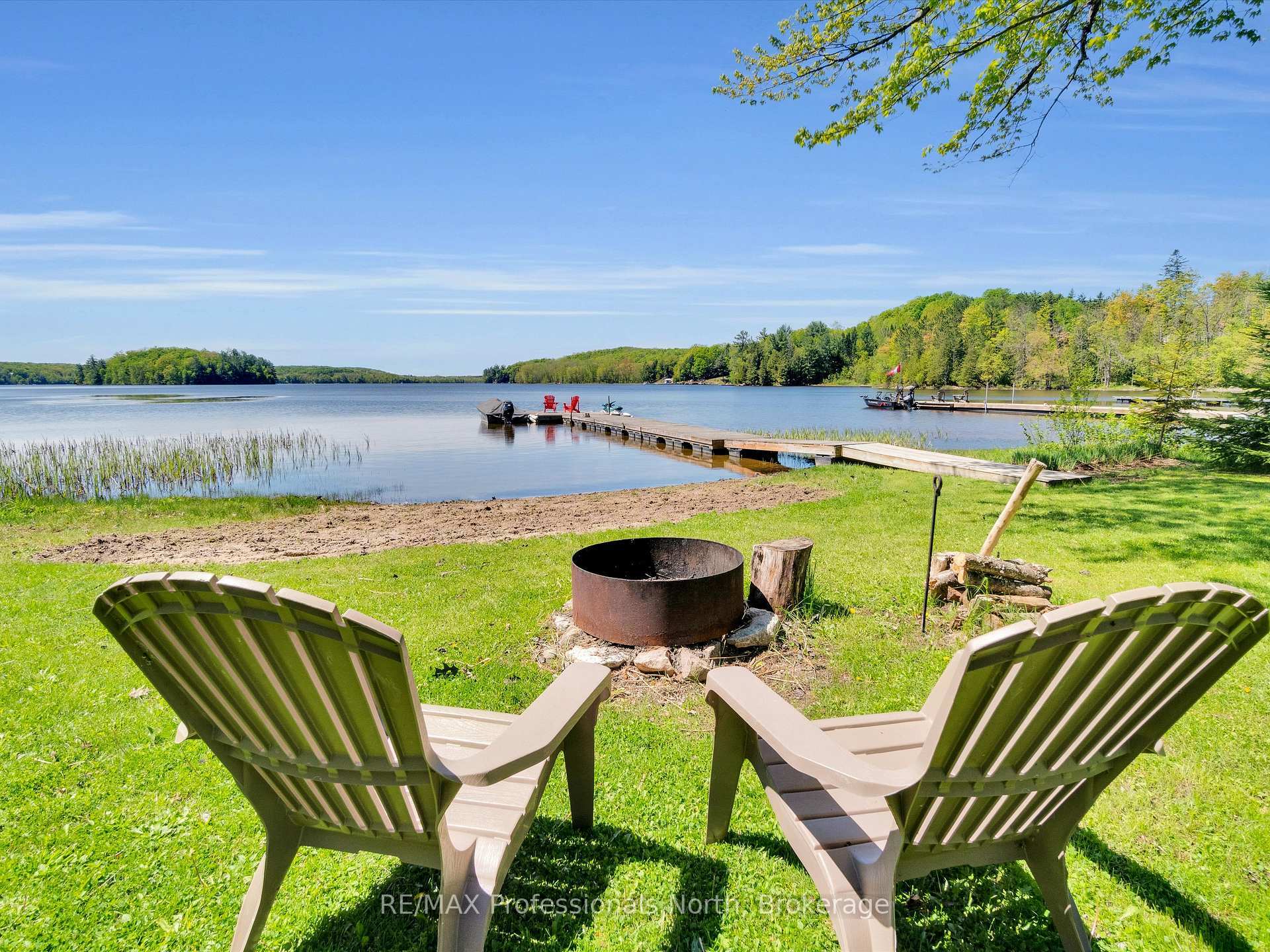 Property Photo: 1020 Cove Road ON P0B 1M0