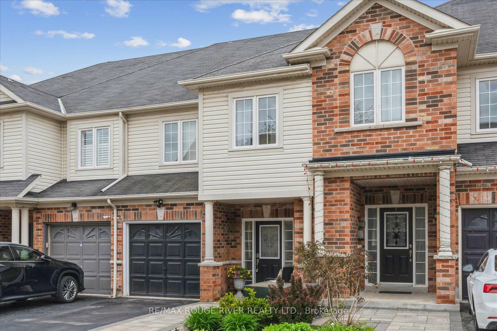 Property Photo: 5 Delight Way ON L1M 0G1