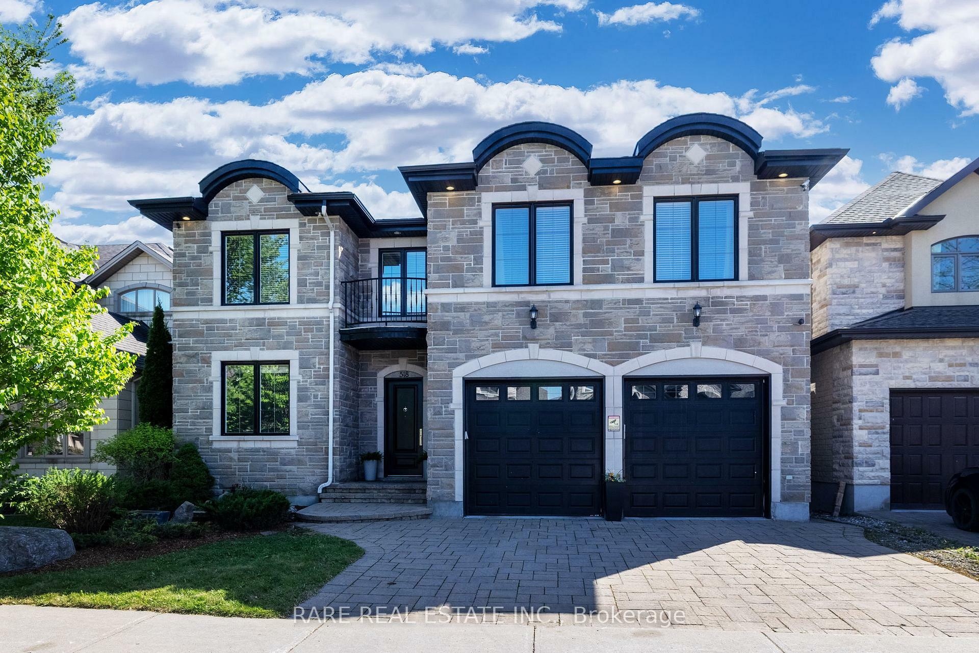 Property Photo: 518 Kochar Drive ON K2C 4H3