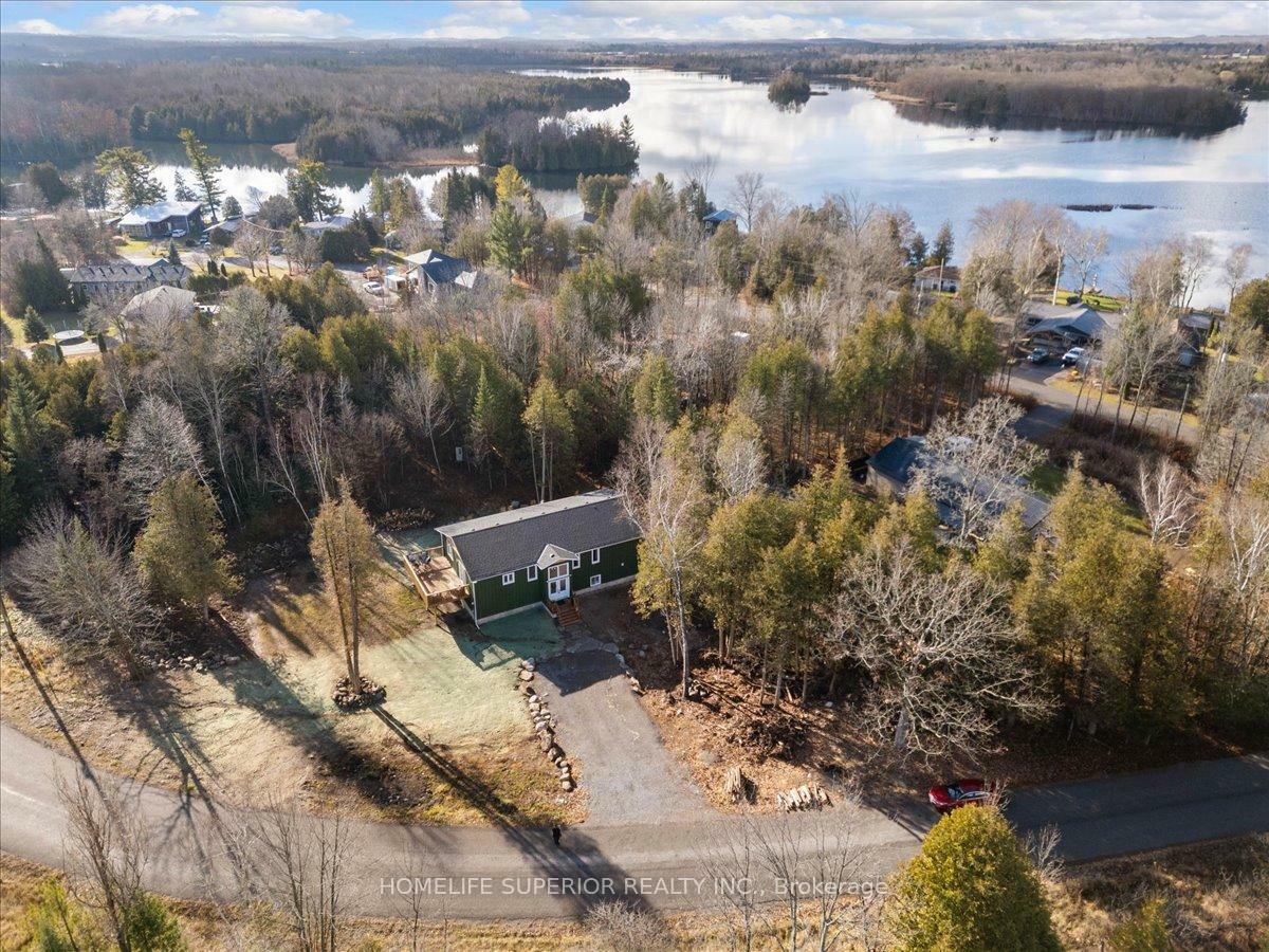 Property Photo: 48 Marigold Road ON K0L 1Z0