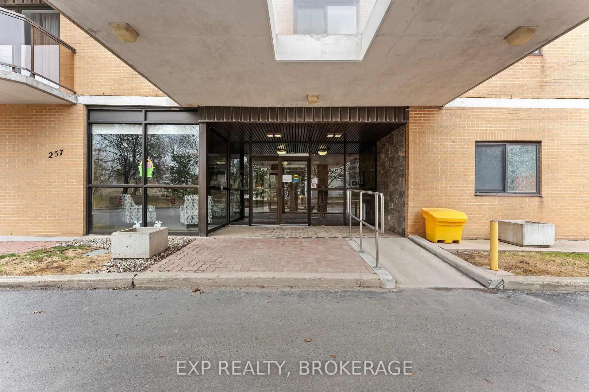 Property Photo: 257 Bath Road 401 ON K7M 7T3