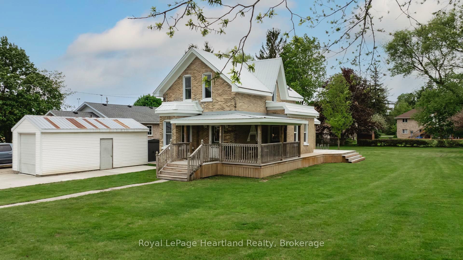 Property Photo: 178 Wellington Street ON N0M 1H0