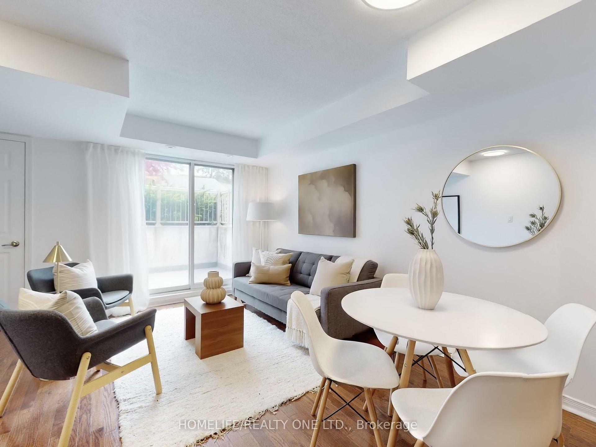 Property Photo: 25 Elsie Lane Th145 ON M6P 3N3