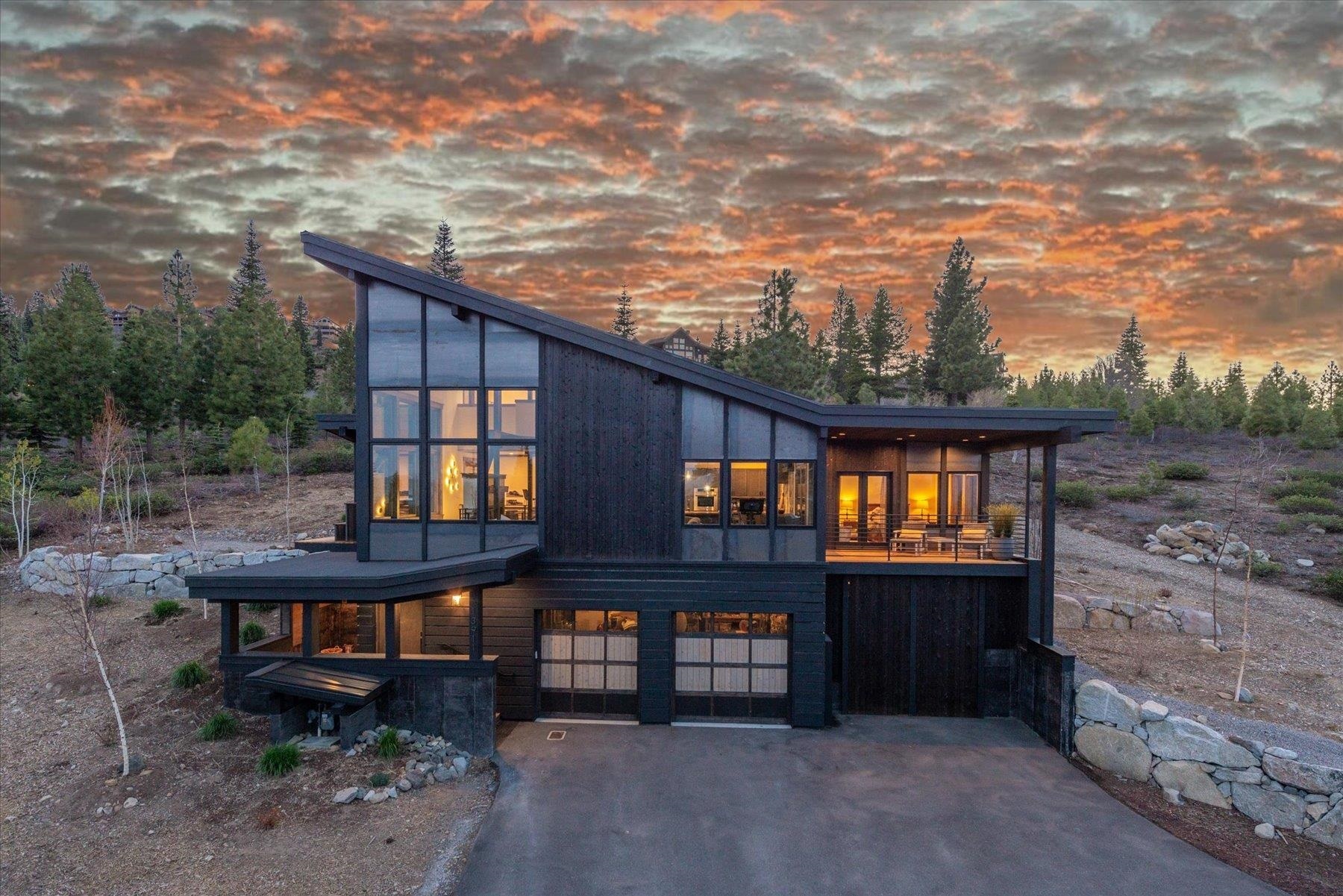 13911 Skislope Way  Truckee CA 96161 photo