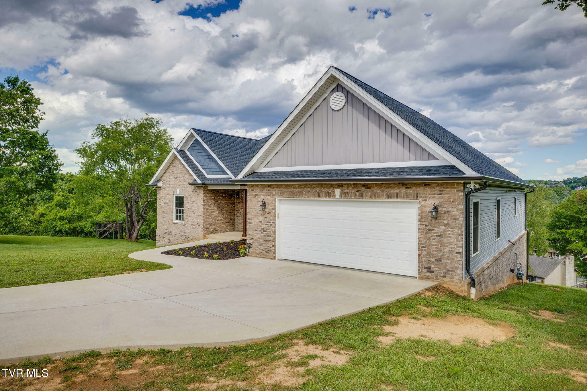 Property Photo: 1 Sweetwood Drive TN 37615