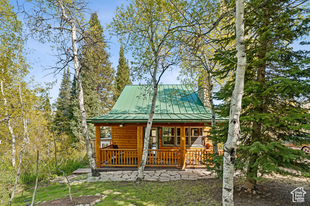 Property Photo: 5399 E Targhee Dr E UT 84055