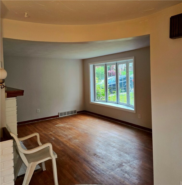 Property Photo: 1161 Cox Pl PA 15207