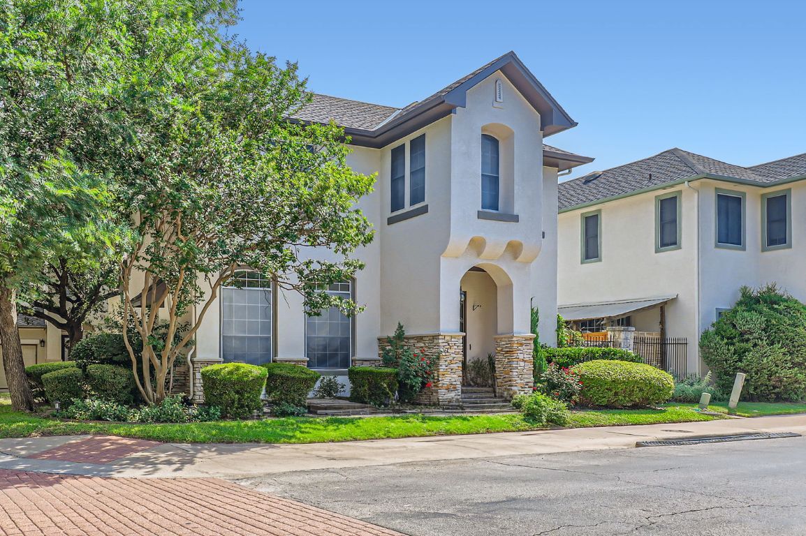 Property Photo:  3824 Gaines Court  TX 78735 