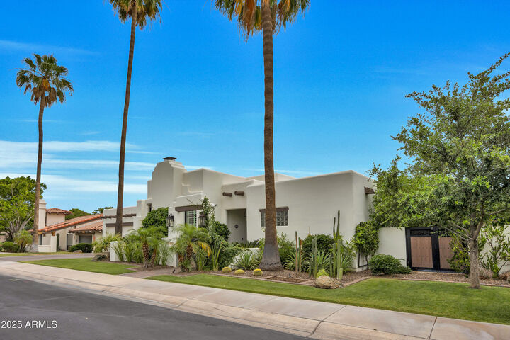 3109 E Sierra Madre Way  Phoenix AZ 85016 photo