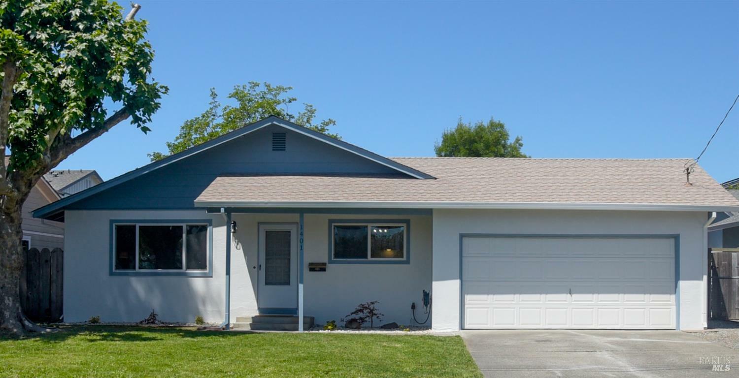 Property Photo: 1401 McMinn Avenue CA 95407
