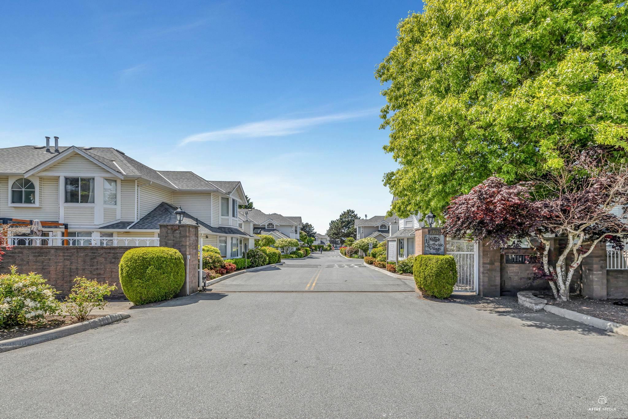 Property Photo: 7955 122 Street 98 BC V3W 4T4