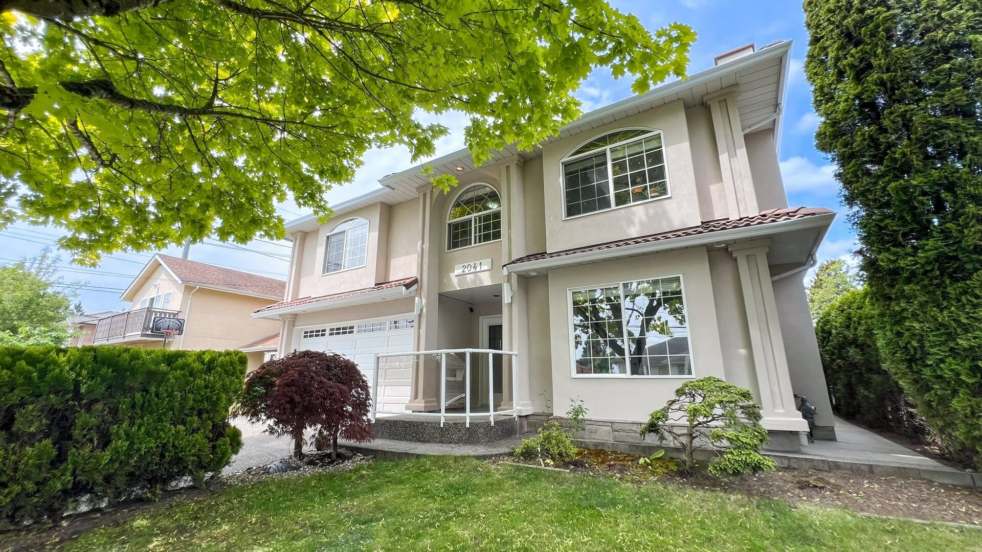 Photo de la propriété: 2041 Edinburgh Street BC V3M 2X7