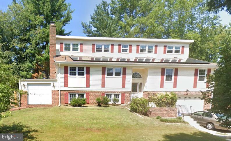 Property Photo: 1005 Kings Tree Drive MD 20721