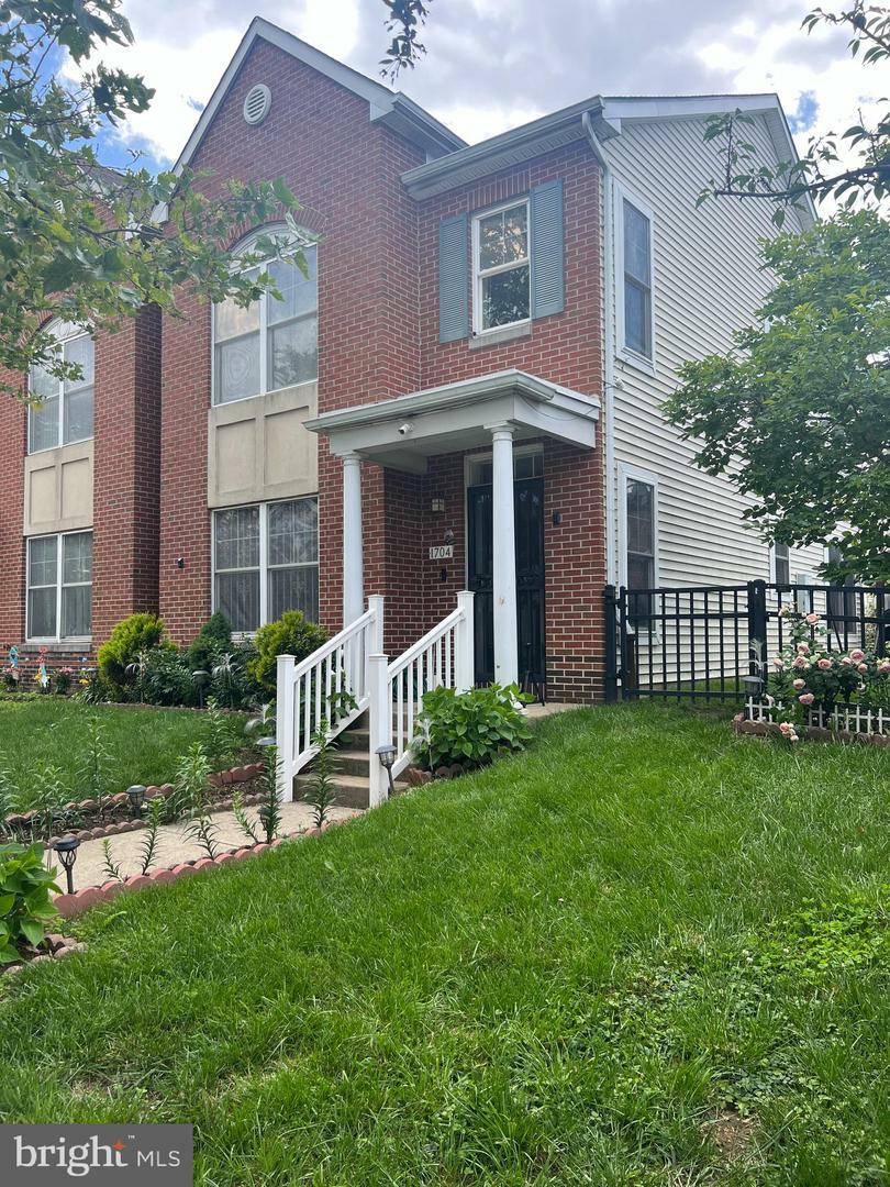Property Photo: 1704 S 31st Street 1 PA 19145