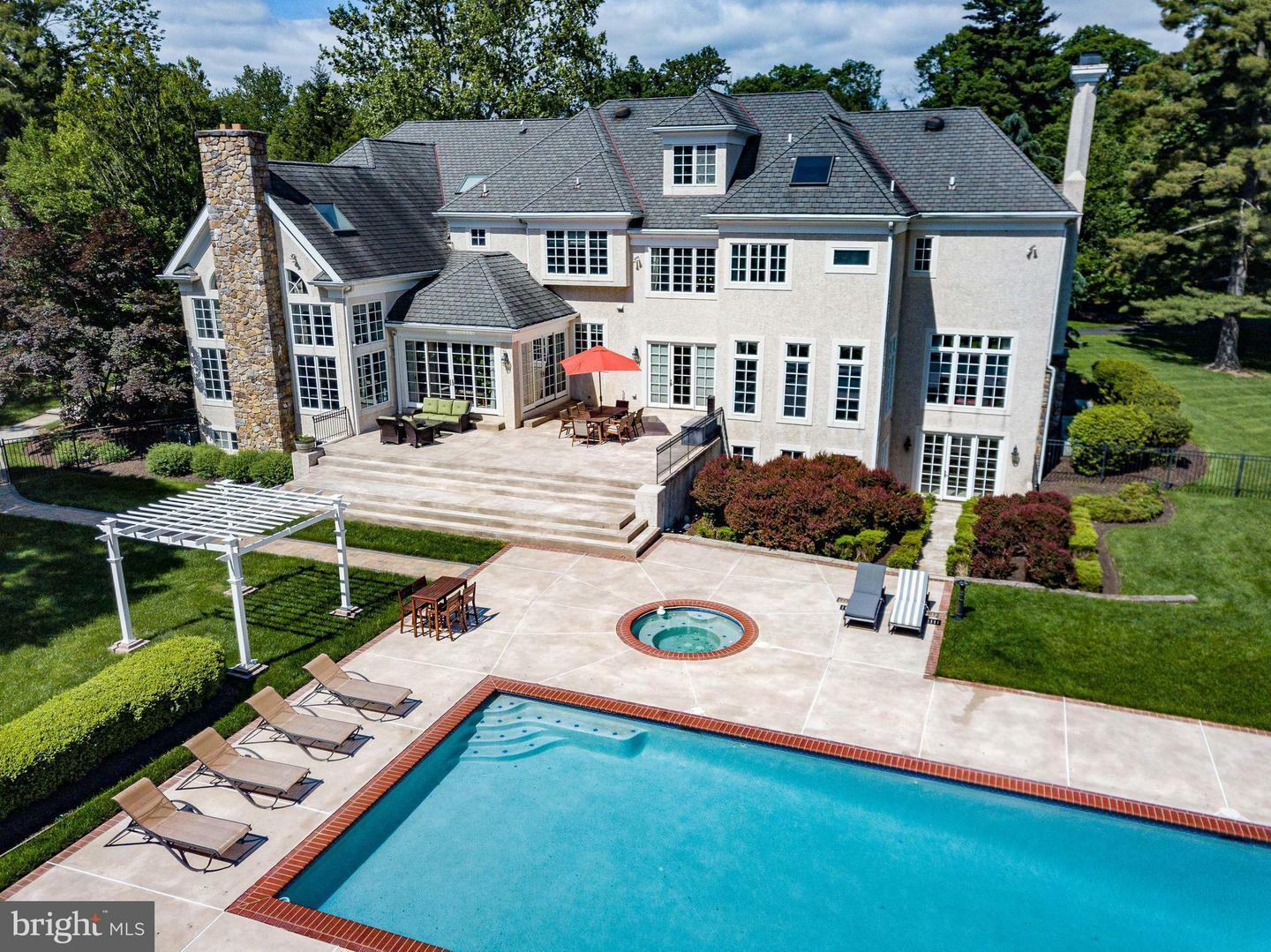 Property Photo: 1049 McKean Road PA 19002