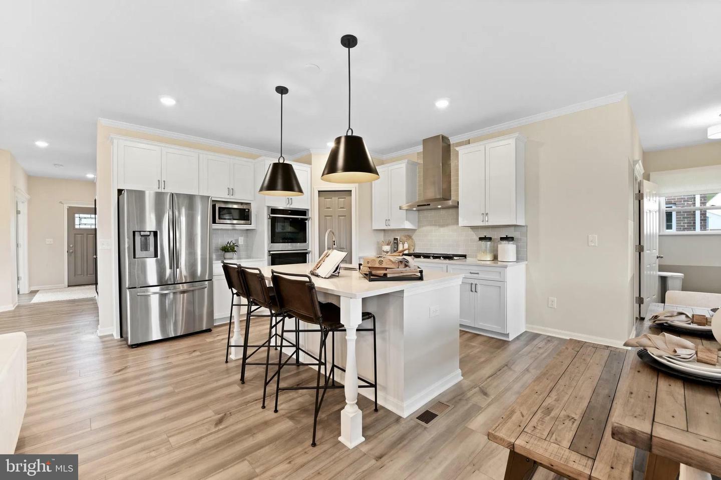 Property Photo: 3 Williamson Road VA 22602