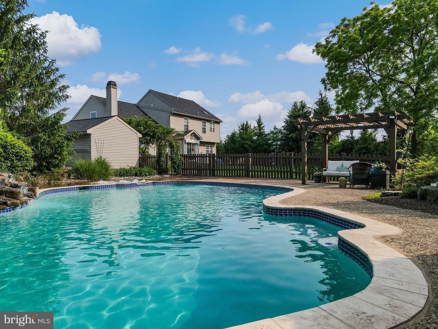 Property Photo:  386 Daniel Street  PA 18104 