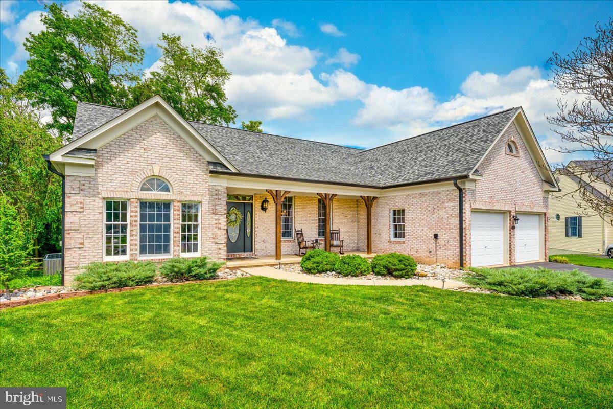 Property Photo: 5810 Underwood Court MD 21710