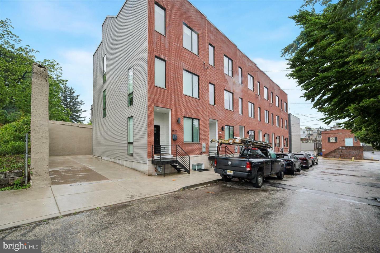 Property Photo: 6522 Magnolia Street PA 19119