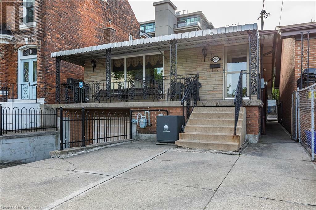283 Macnab Street North  Hamilton ON L8L 1K5 photo