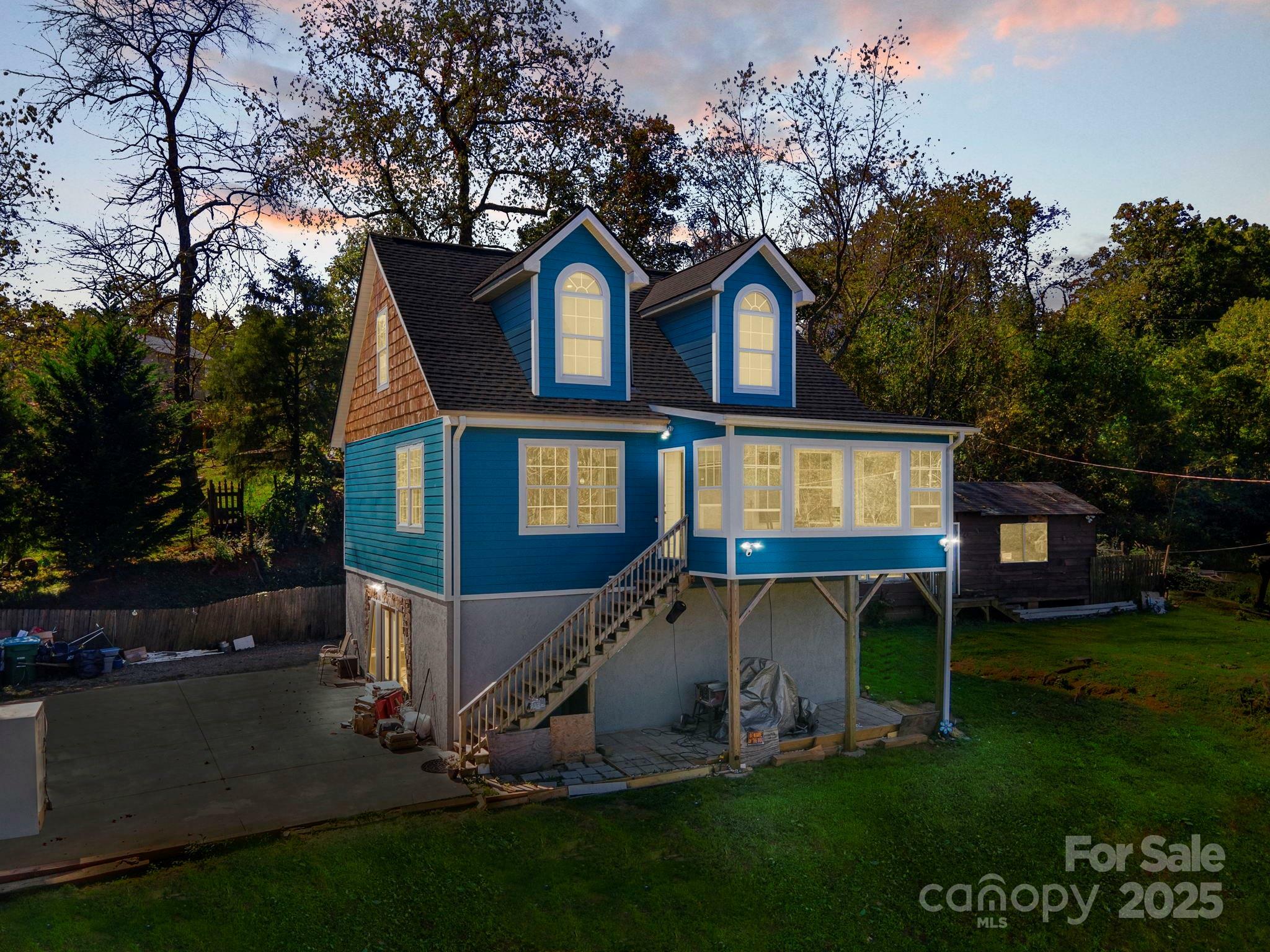Property Photo:  119 Aurora Vista Drive  NC 28806 