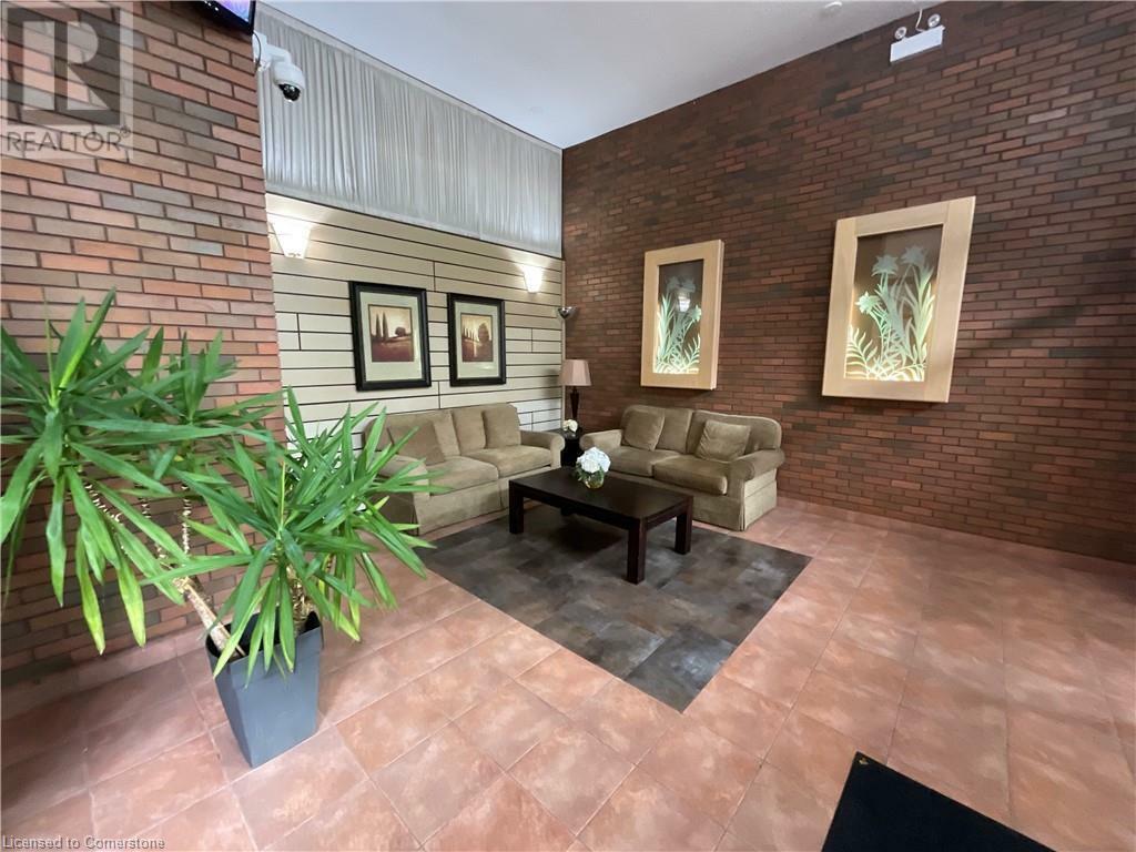 Property Photo:  222 Jackson Street West 1502  ON L8P 4S5 