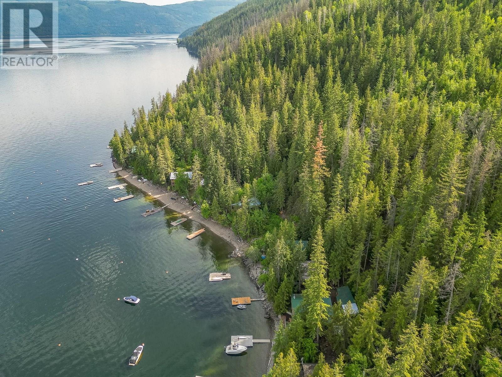 Photo de la propriété: 27 Crescent Bay BC V0E 2V0