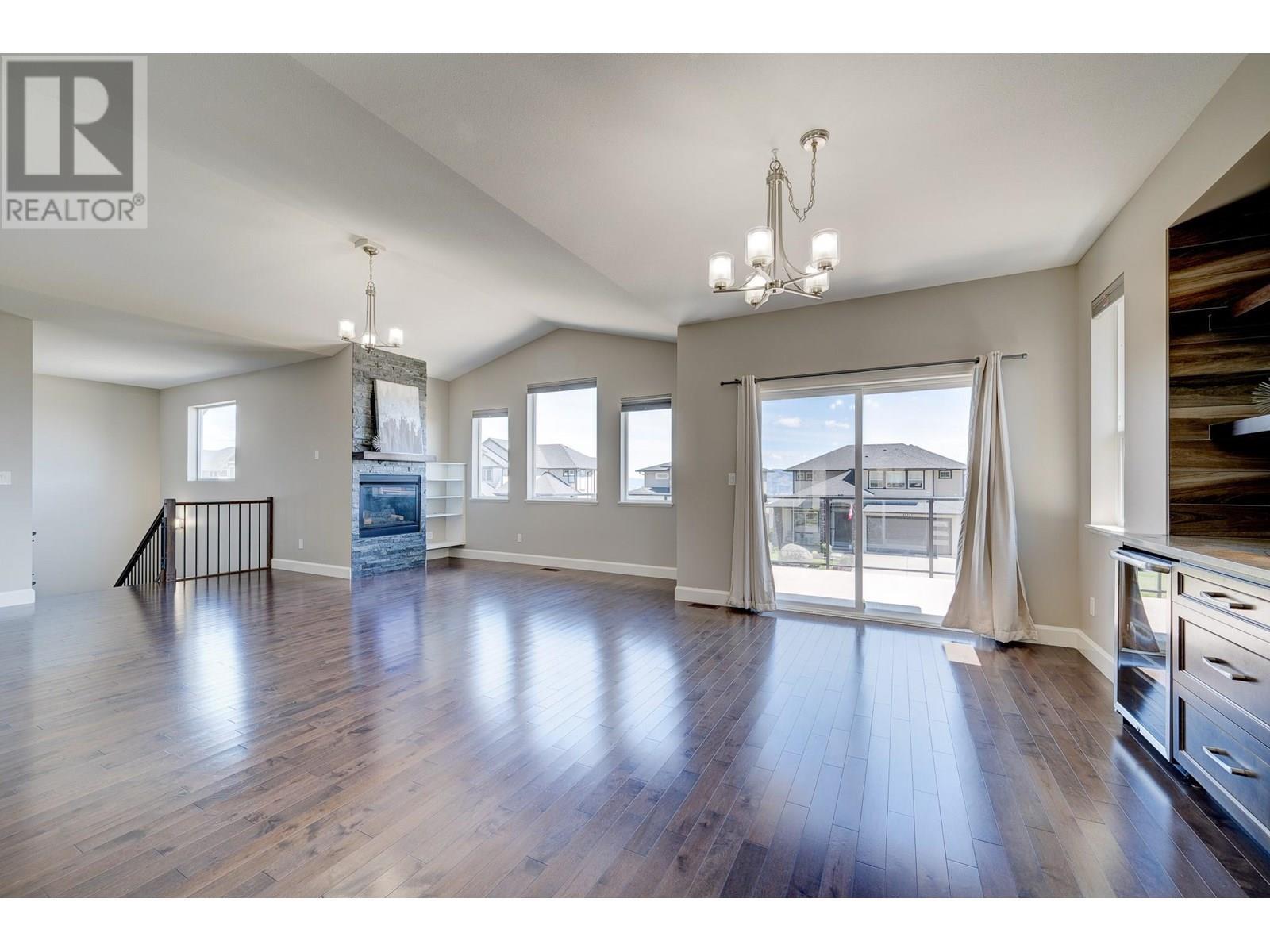 Property Photo: 1425 Dunbar Drive BC V1S 0C6