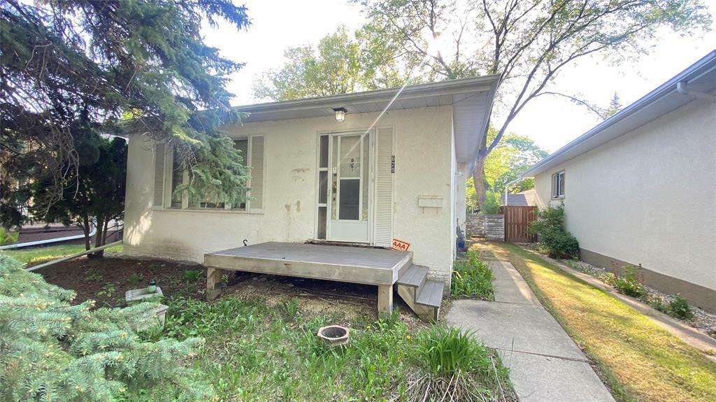 Photo de la propriété: 629 Oak Street MB R3M 3P9