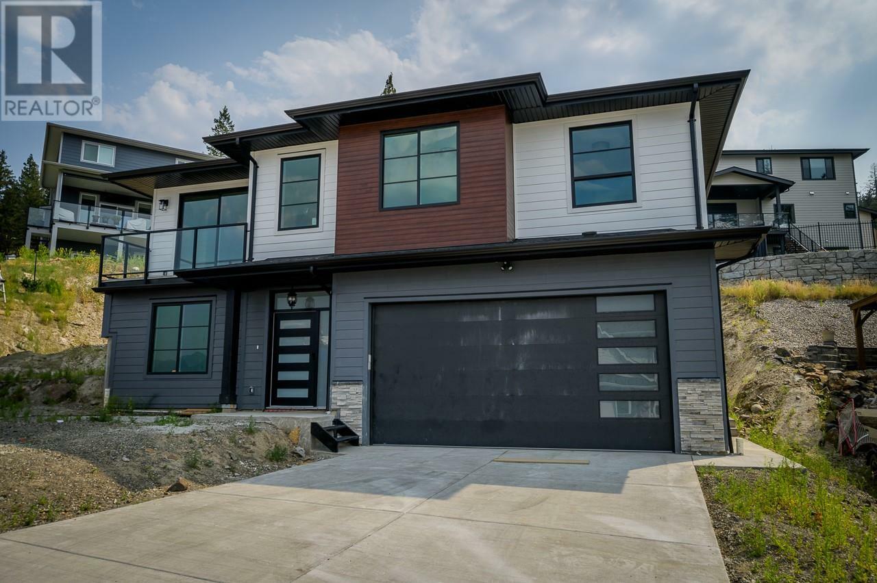 Photo de la propriété: 1725 Balsam Place BC V2E 0E2