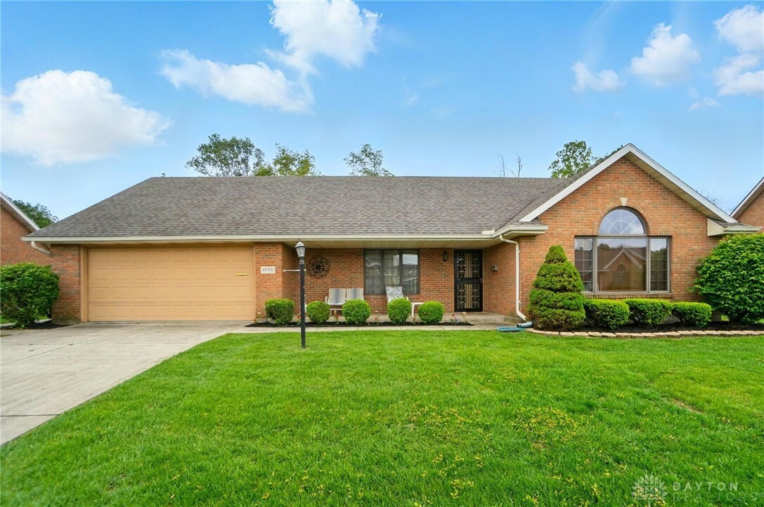 Property Photo: 1775 Fox Ridge Drive OH 45503
