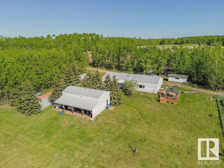 Property Photo: 58031 Range Road 21 AB T0G 0H0