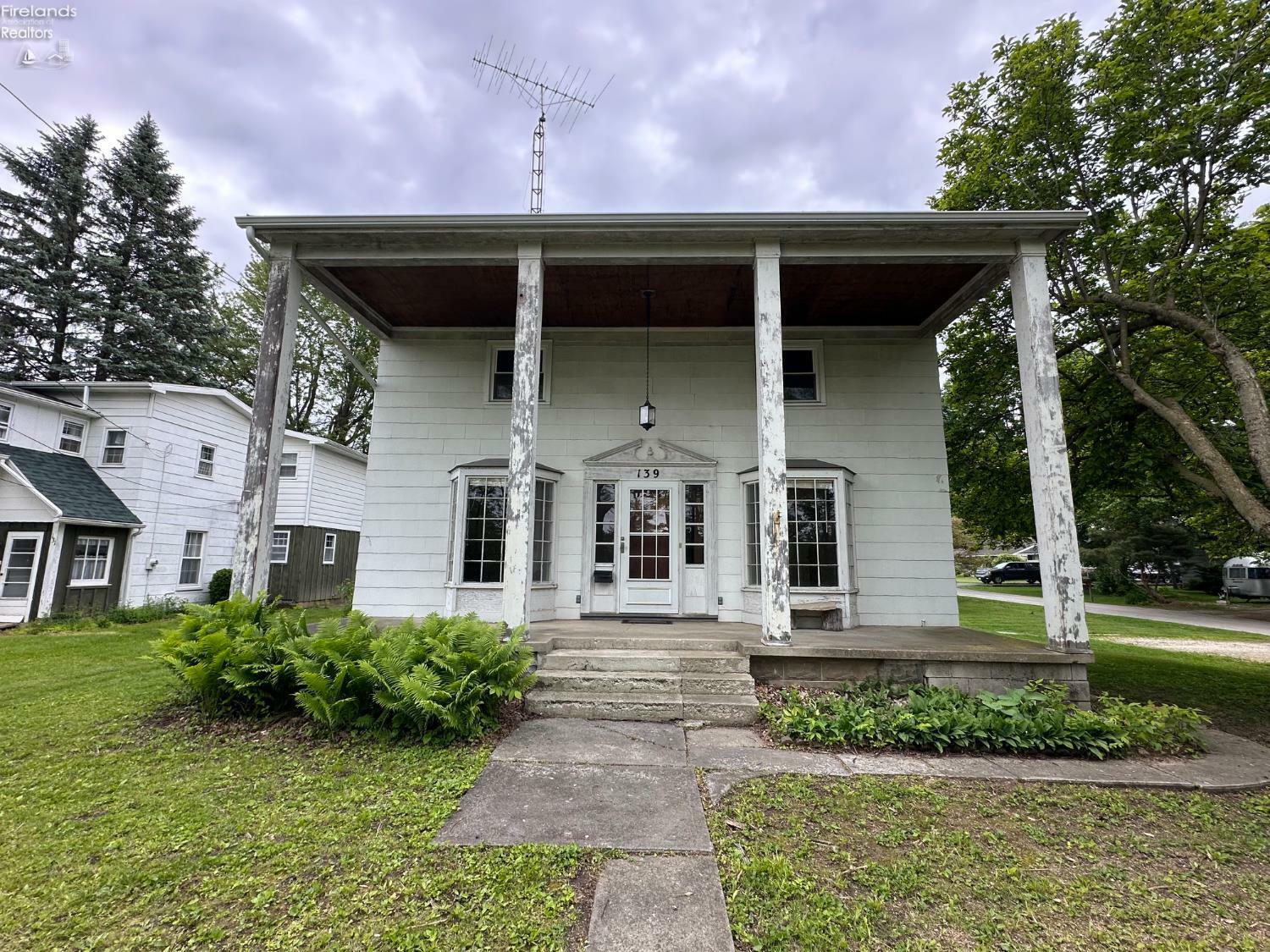 139 Prospect Street  Tiffin OH 44883 photo