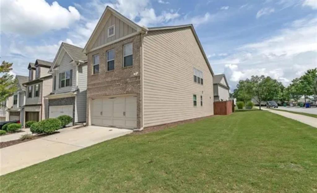 Property Photo: 3137 Spicy Cedar Lane GA 30038