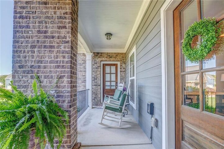 Property Photo: 6 Hollow Crest Court SE GA 30161