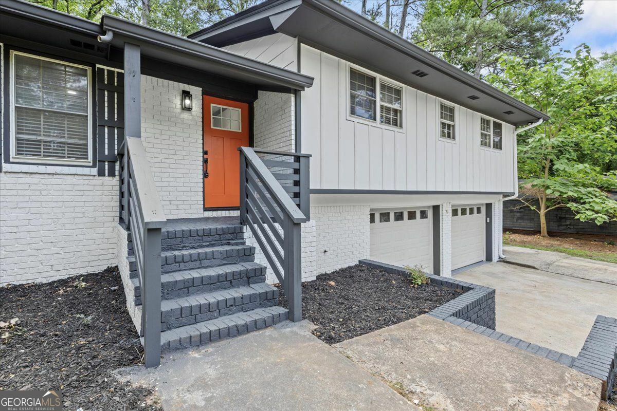 Property Photo: 4760 Silverdale Road GA 30349