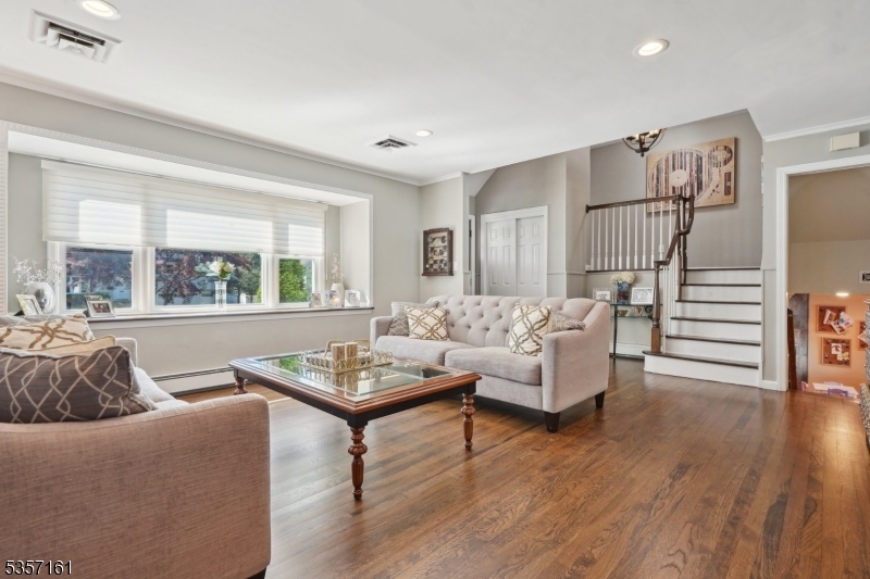Property Photo: 412 Otisco Dr NJ 07090