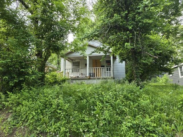 Property Photo: 8715 E Roberts Street MO 64053