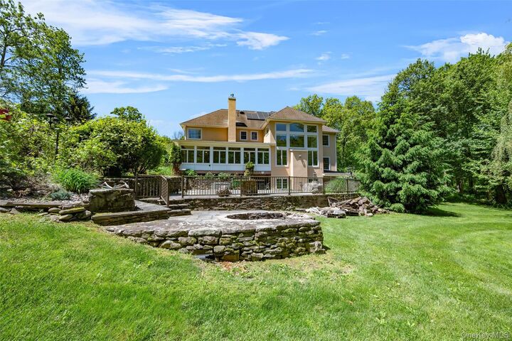 Property Photo: 7 Farm Hollow Road NY 12518