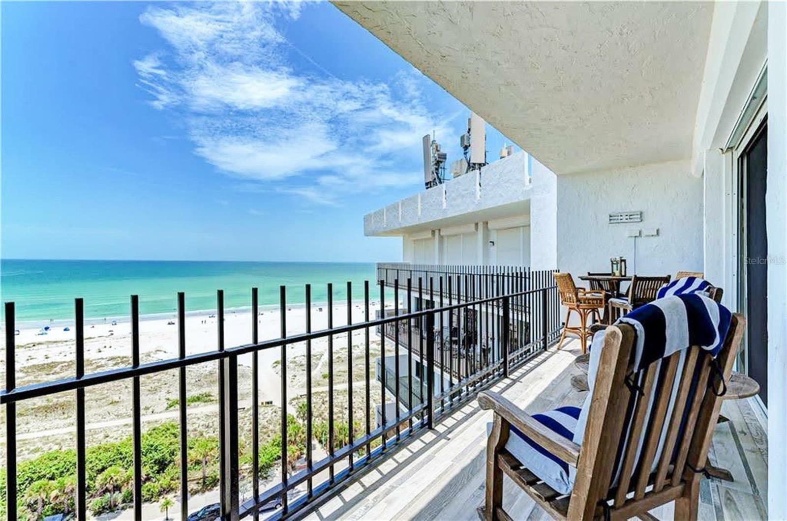 Property Photo: 1 Benjamin Franklin Drive Ph 3 FL 34236